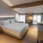 La Des Vignes מלון 4*