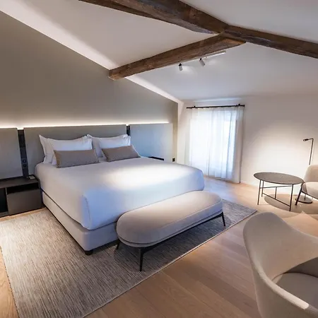 Hotel La Des Vignes