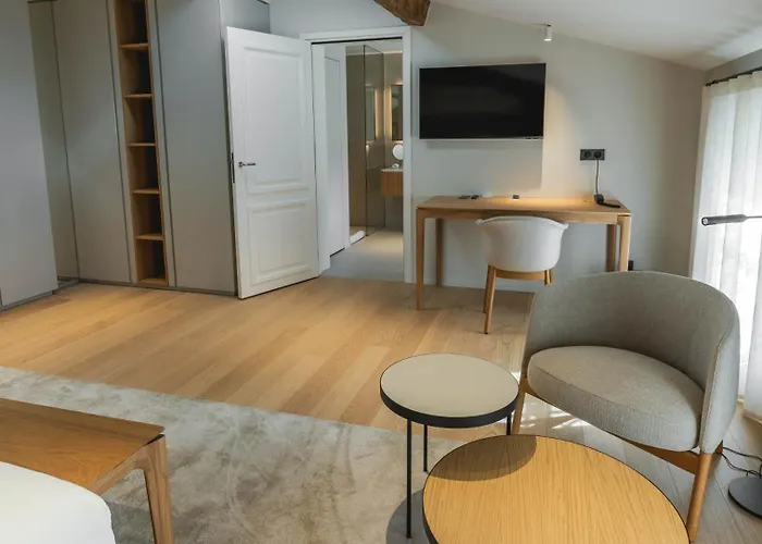 La Des Vignes מלון